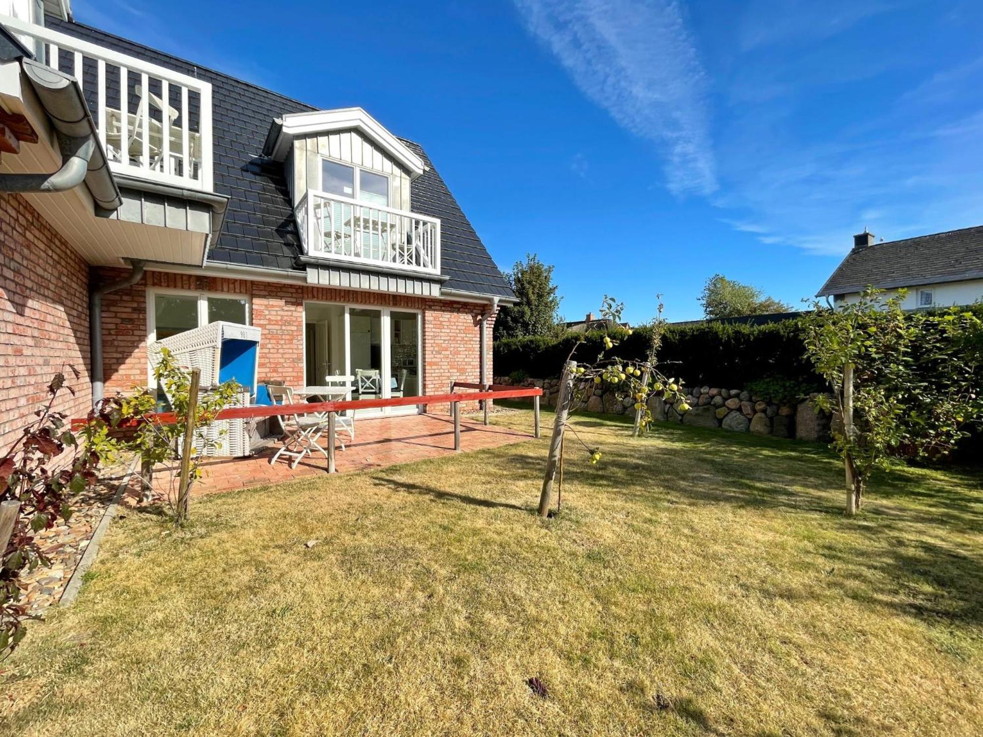 Haus Duenenrose App 1 Mit Terrasse * Westerland