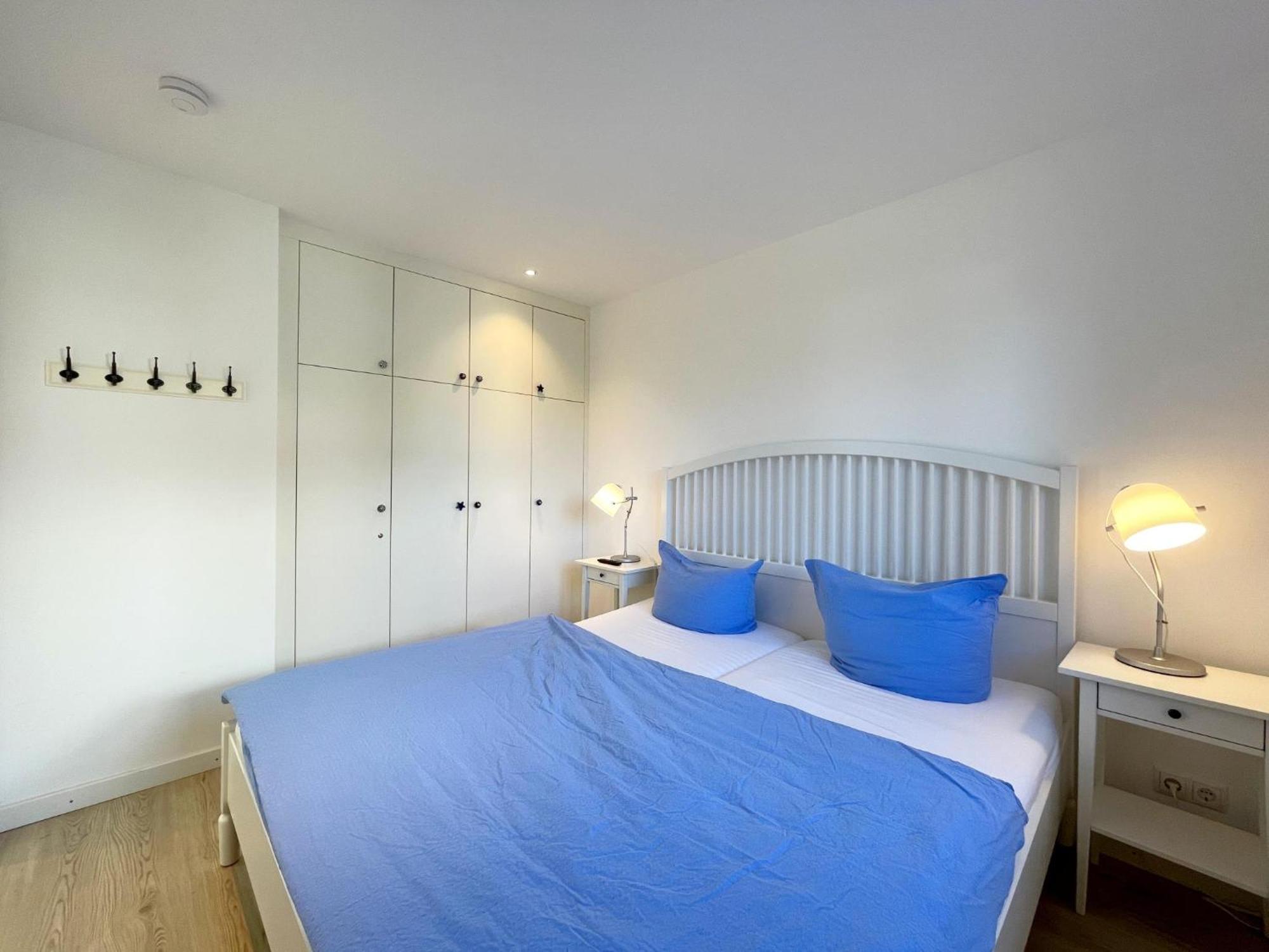 Haus Duenenrose App 1 Mit Terrasse Apartment Westerland