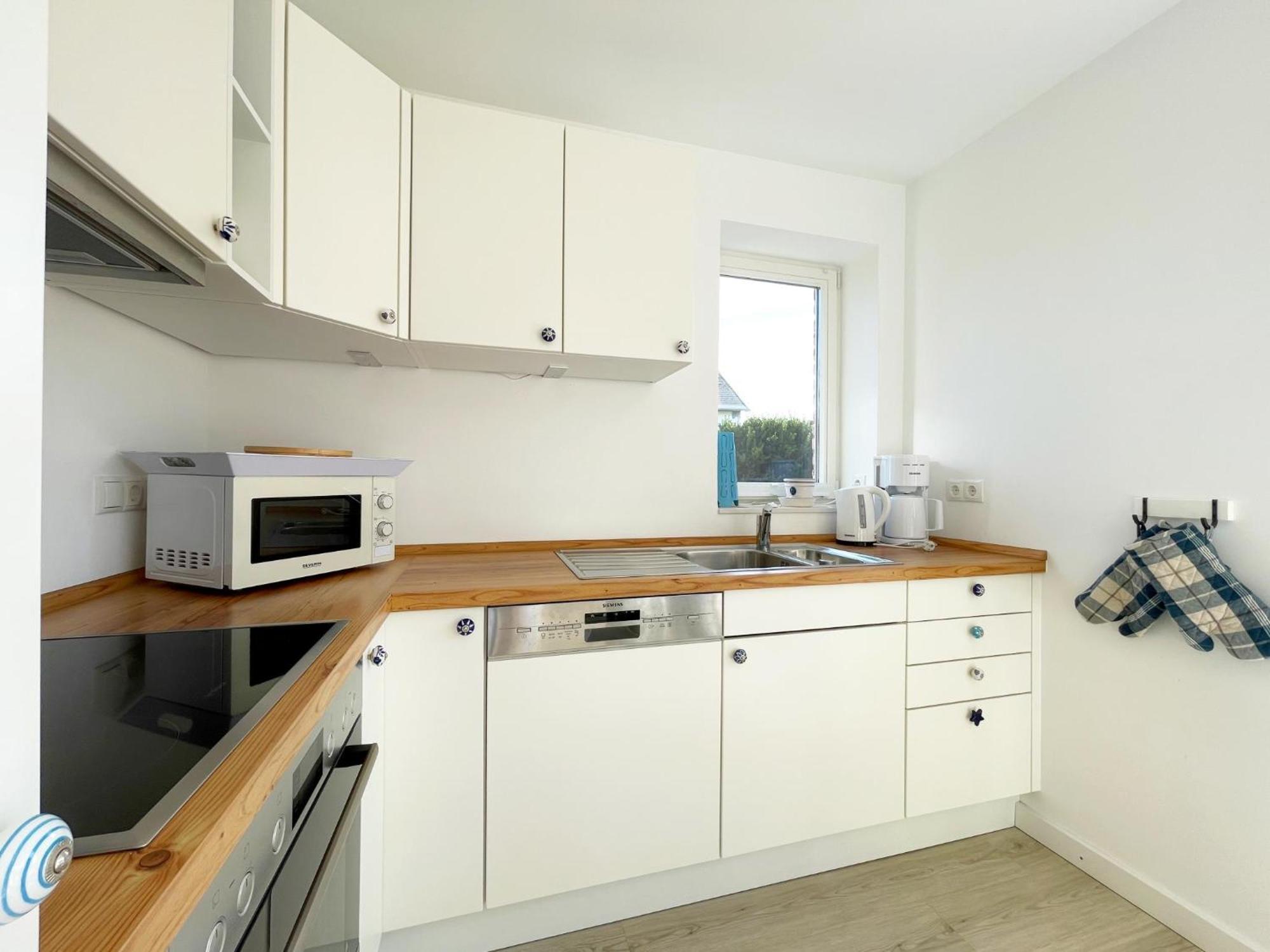 Haus Duenenrose App 1 Mit Terrasse Apartment Westerland